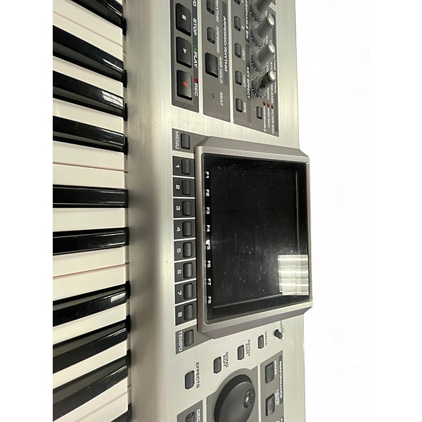 Used Roland Fantom X6 Keyboard Workstation