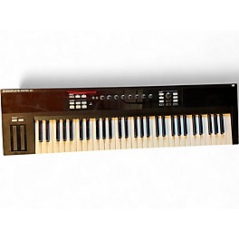 Used Native Instruments Komplete Kontrol S61 MIDI Controller