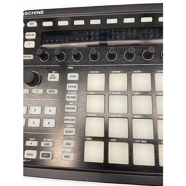 Used Native Instruments Maschine MKII MIDI Controller