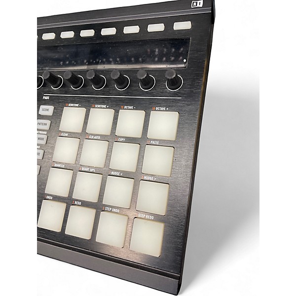 Used Native Instruments Maschine MKII MIDI Controller