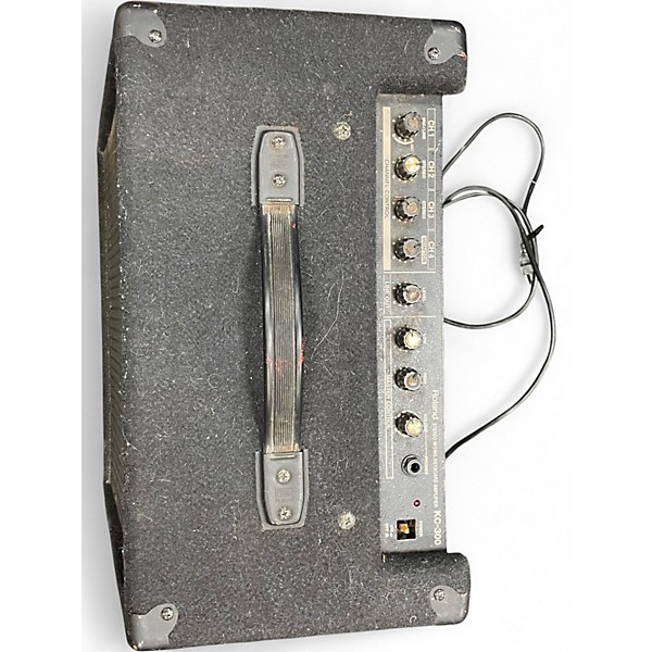 Used Roland kc300 Keyboard Amp