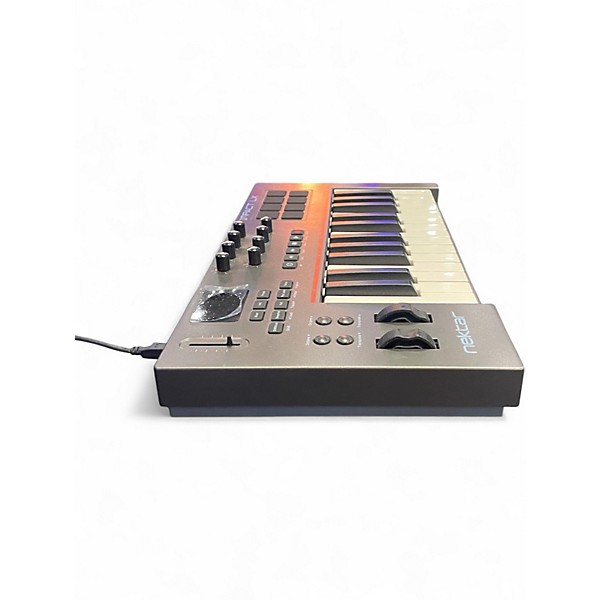 Used Nektar IMPACT LX25 Synthesizer