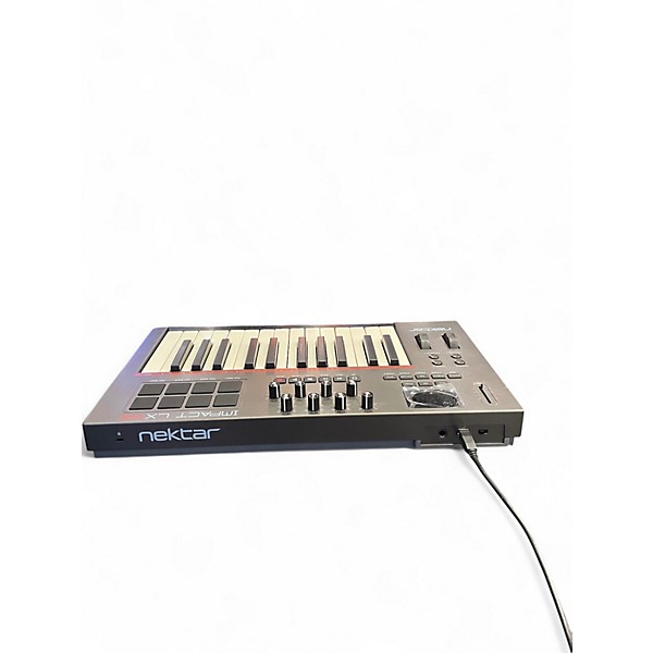 Used Nektar IMPACT LX25 Synthesizer