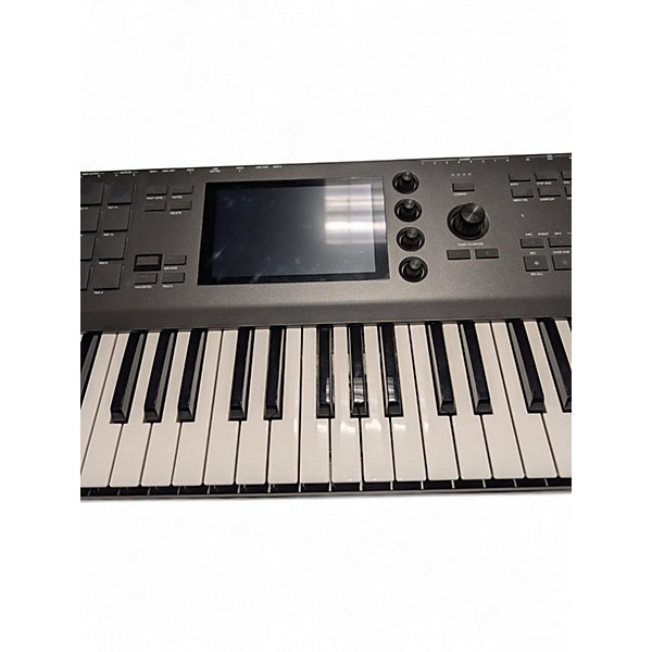 Used Akai Professional MPC Key 61 Keyboard Workstation