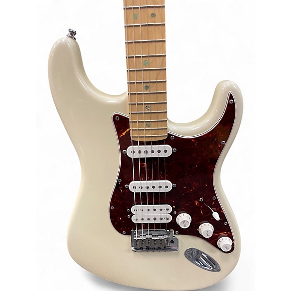 Used 2007 Fender AMERICAN DELUXE STRAT HSS Olympic Pearl Solid Body Electric Guitar