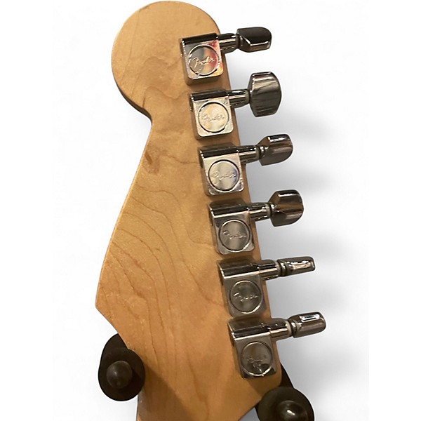 Used Fender stratocaster MIM red Solid Body Electric Guitar