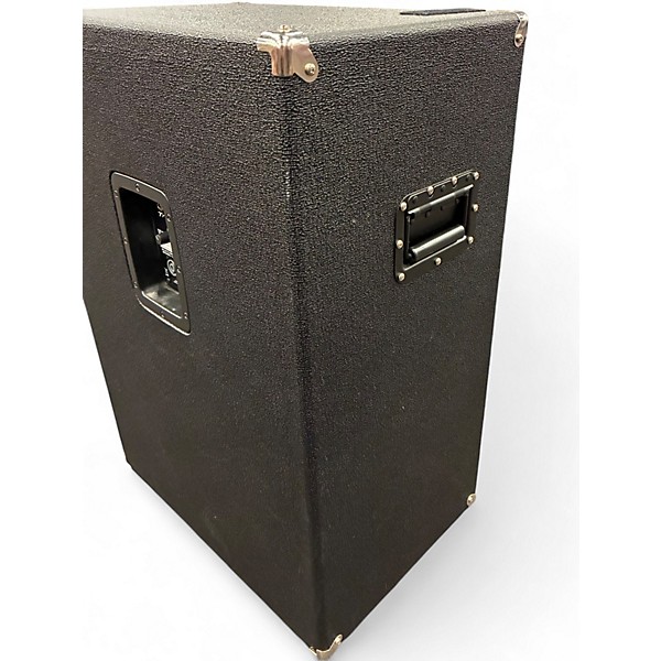 Used Traynor TC1510 600 watt 1x15", 2x10" & Horn Bass Cabinet