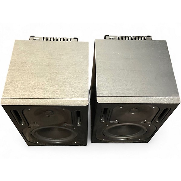 Used Behringer Truth B2030A Pair Powered Monitor