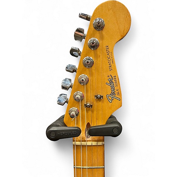 Vintage 1983 Fender Standard Stratocaster Sienna Sunburst Solid Body Electric Guitar