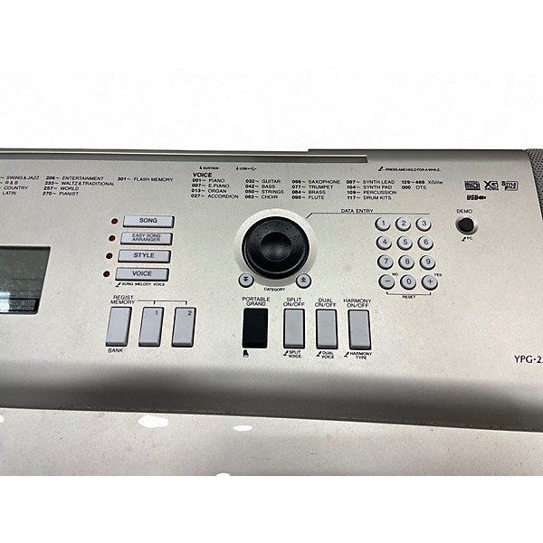 Used Yamaha YGP-235 Keyboard Workstation