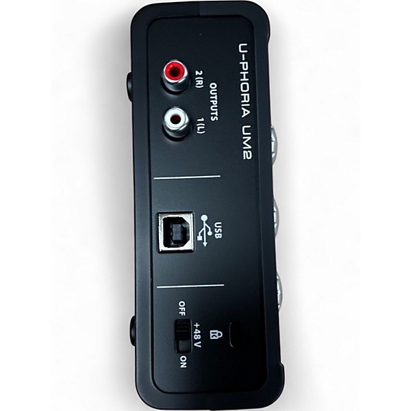 Used Behringer U-Phoria UM2 Audio Interface