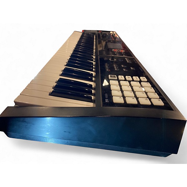 Used Roland FA-06 Keyboard Workstation