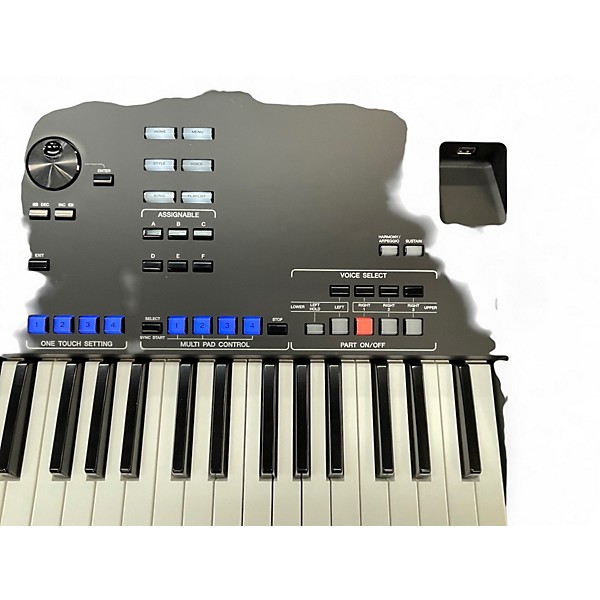 Used Yamaha GENOS 76-Key Keyboard Workstation