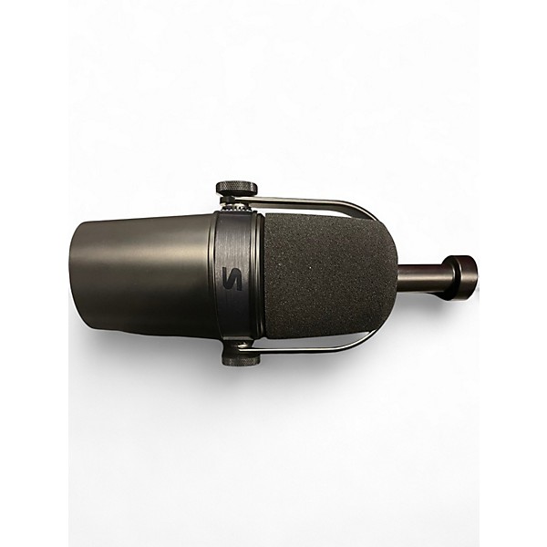 Used Shure MV7X Dynamic Microphone