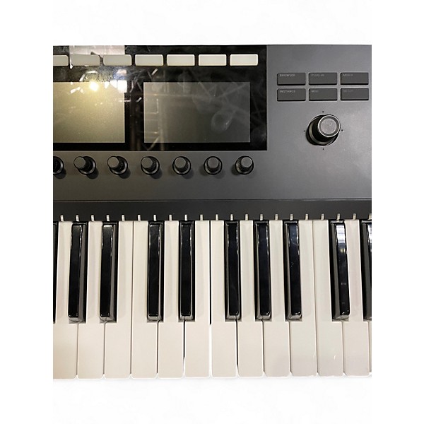 Used Novation KOMPLETE KONTROL S49 MK2 MIDI Controller