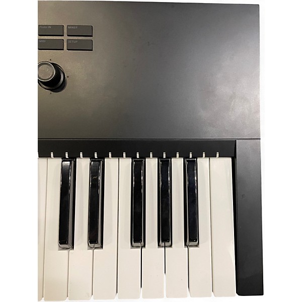 Used Novation KOMPLETE KONTROL S49 MK2 MIDI Controller