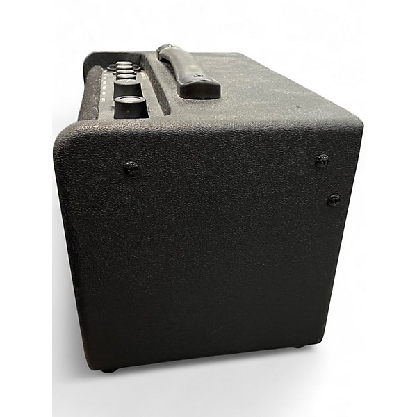 Used Fender mustang LT40S Battery Powered Amp