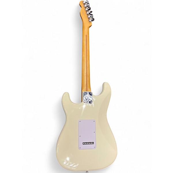 Used Fender Player Stratocaster White Solid Body Electric Guitar