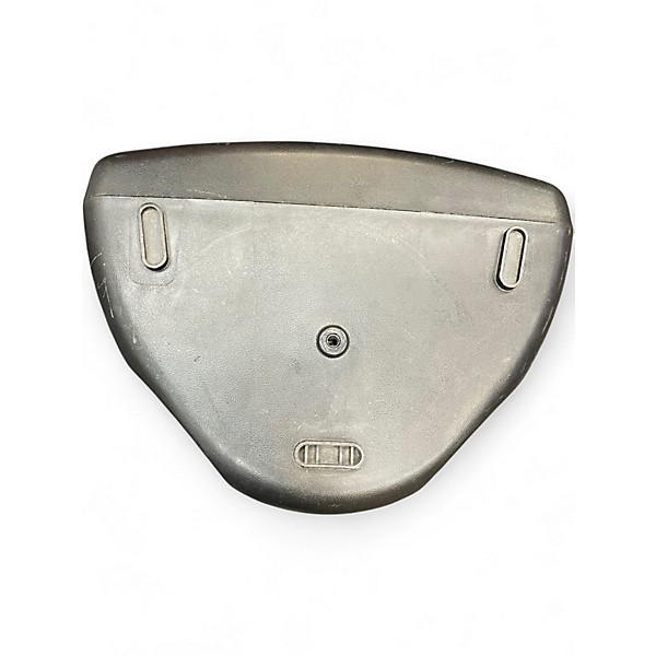 Used Behringer B215D 15in 2-Way 550W Powered Speaker