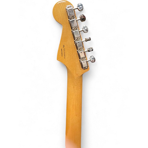 Used 2015 Fender Classic Series 1960S Stratocaster Daphne Blue Solid Body Electric Guitar