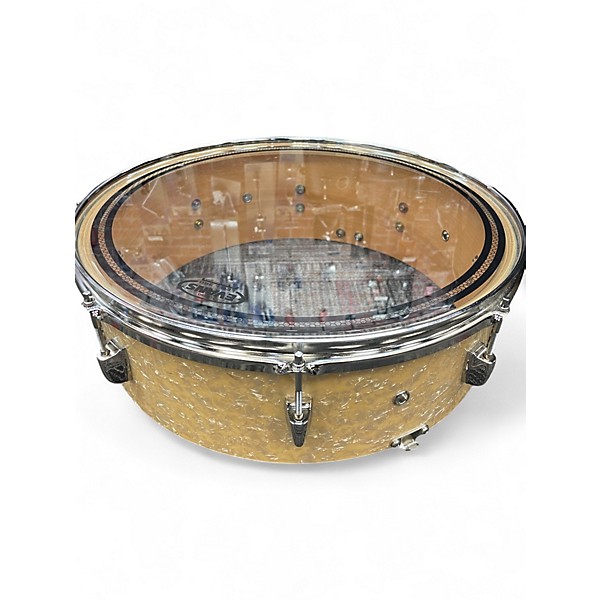 Used Yamaha 4 Piece hipgig  Classic White Drum Kit