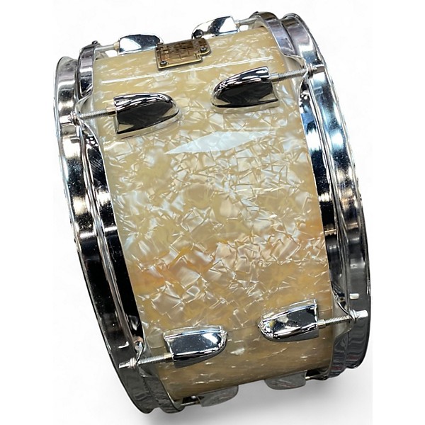 Used Yamaha 4 Piece hipgig  Classic White Drum Kit