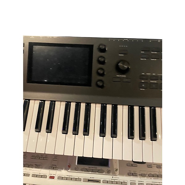 Used Akai Professional MPC Key 61 Keyboard Workstation