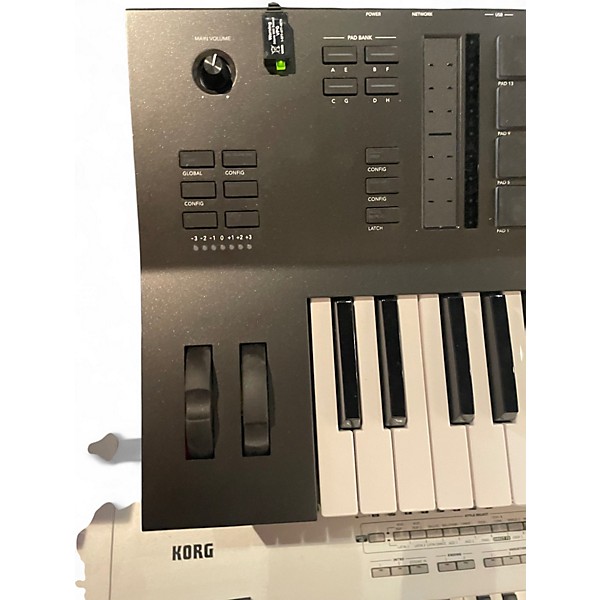 Used Akai Professional MPC Key 61 Keyboard Workstation