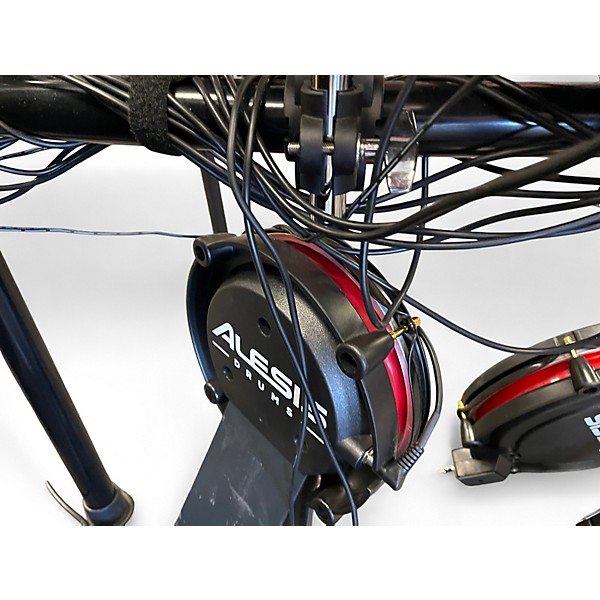 Used Alesis Crimson 9-Piece WITH NITRO 2 PIECE Electric Drum Set