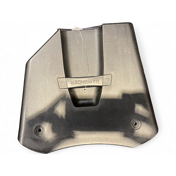 Used Harbinger VARI 4115 Powered Speaker