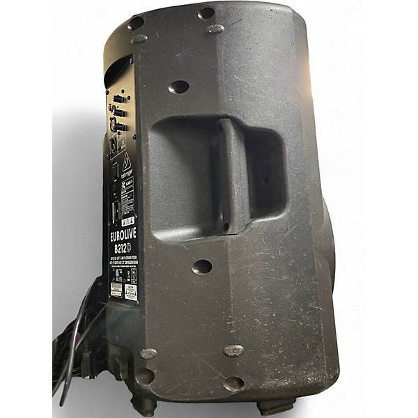 Used Behringer EUROLIVE B212D Powered Speaker