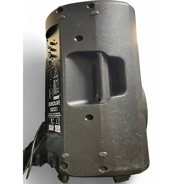 Used Behringer EUROLIVE B212D Powered Speaker