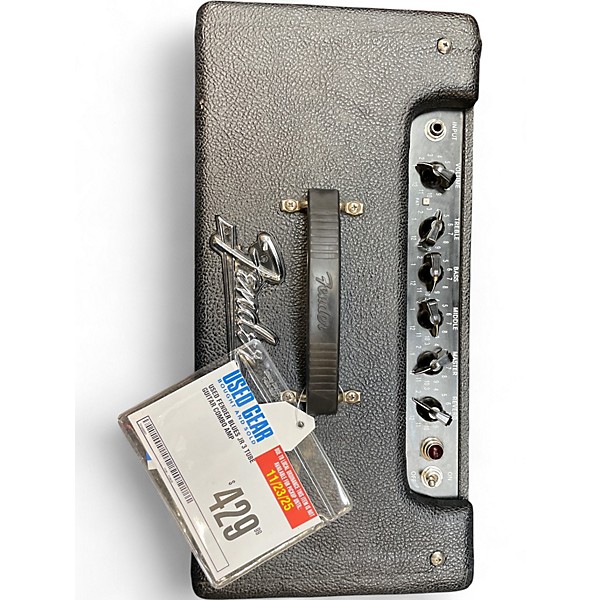 Used Fender blues jr 3 Tube Guitar Combo Amp