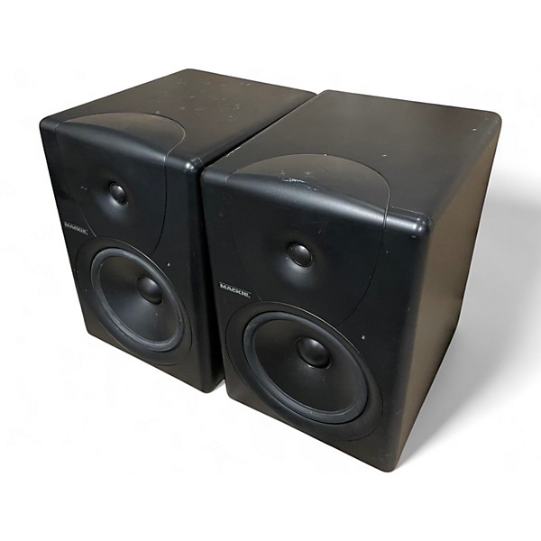 Used Mackie MR8 Pair Powered Monitor