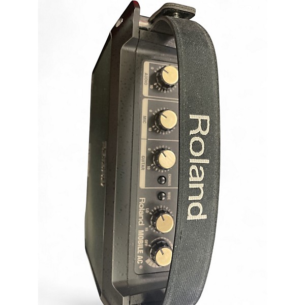 Used Roland Mobile Ac Guitar Combo Amp