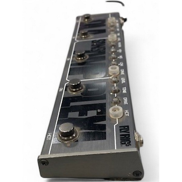 Used Tech 21 Fly Rig 5 SansAmp Effect Processor