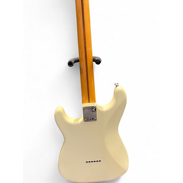 Used Fender hit maker stratocaster olympic white Solid Body Electric Guitar