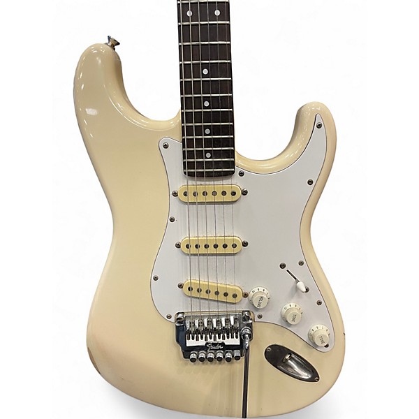 Used 1980s Fender STRATOCASTER WHITE Solid Body Electric Guitar