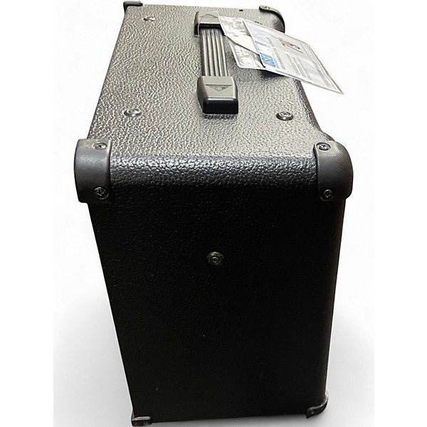 Used Behringer GX110 Guitar Combo Amp