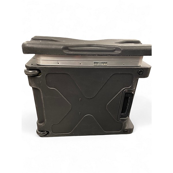 Used SKB 4U ROLLING RACK CASE Rackmount Case