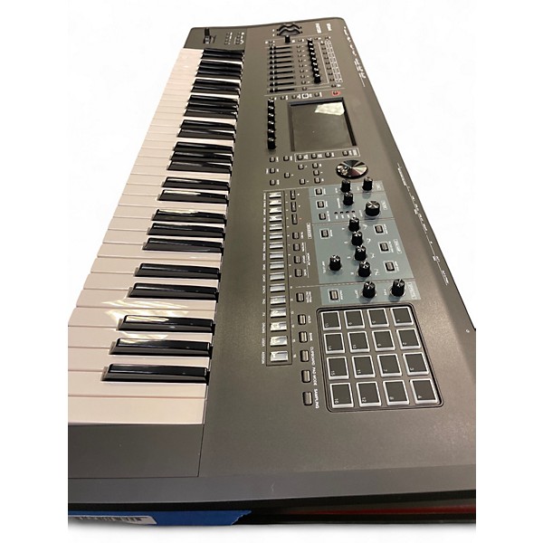Used 2021 Roland Fantom 6 Keyboard Workstation
