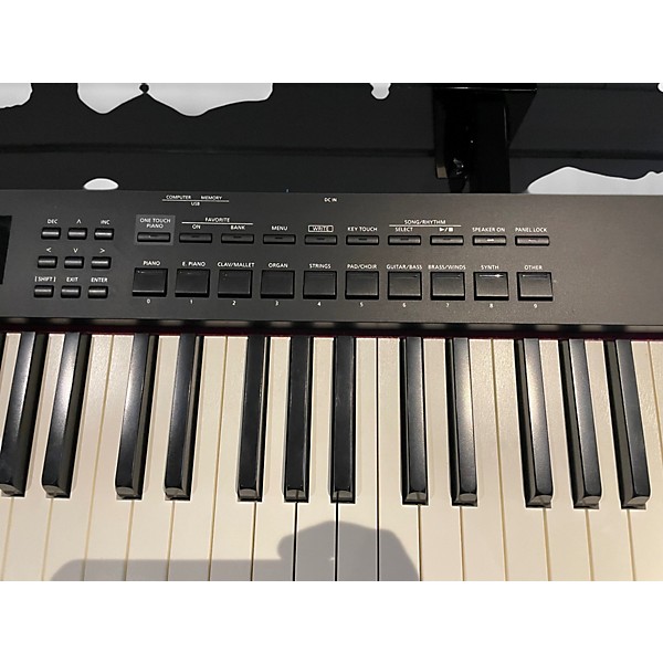 Used Roland RD-88 Keyboard Workstation
