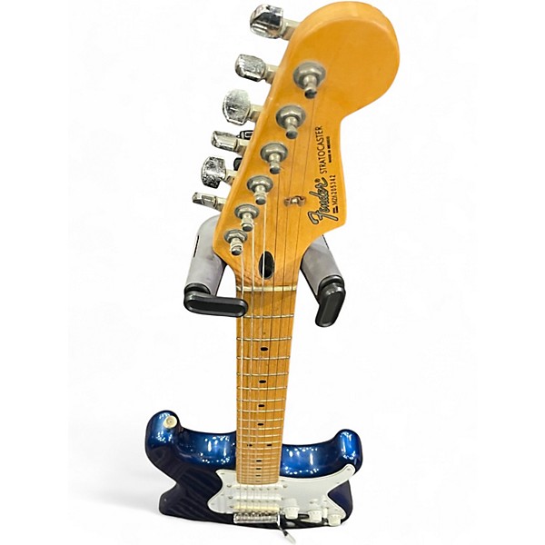 Used Fender Standard Stratocaster Lake Placid Blue Solid Body Electric Guitar