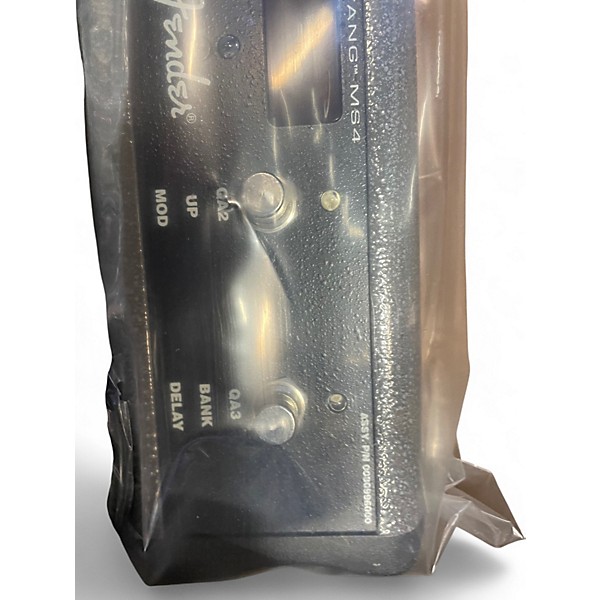 Used Fender MS4 Pedal Board