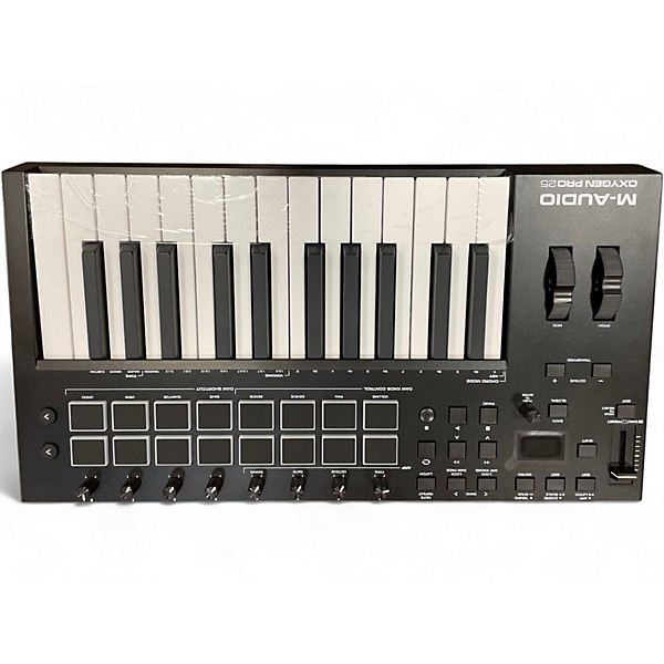 Used M-Audio Oxygen Pro 25 MIDI Controller