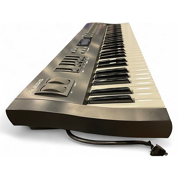 Used Alesis QS6.1 Synthesizer