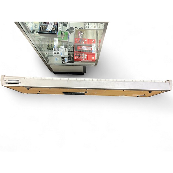 Used KORG Triton Studio 88 Key Keyboard Workstation