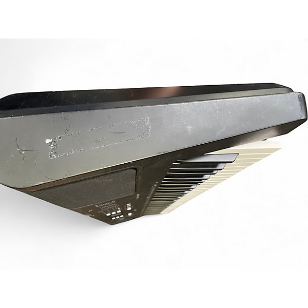 Used Yamaha PSR300 76 Key  Portable Keyboard