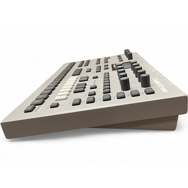 Used Elektron Analog Four Tabletop Synthesizer Synthesizer