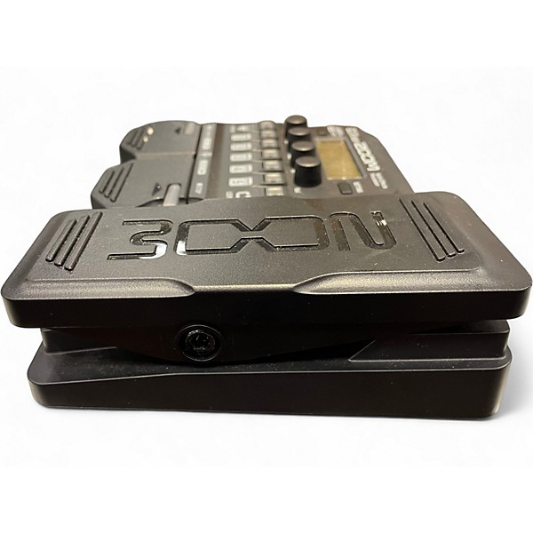 Used Zoom G1XFOUR Effect Processor